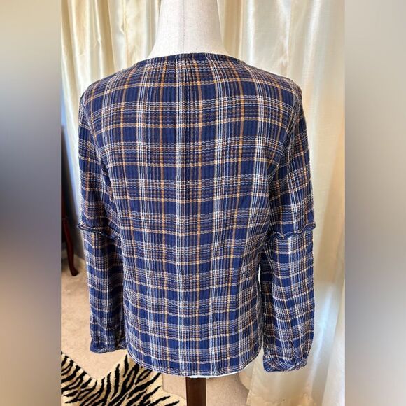 Madewell size medium gently worn Plaid V-Neck Ruffle Top - Picture 8 of 10